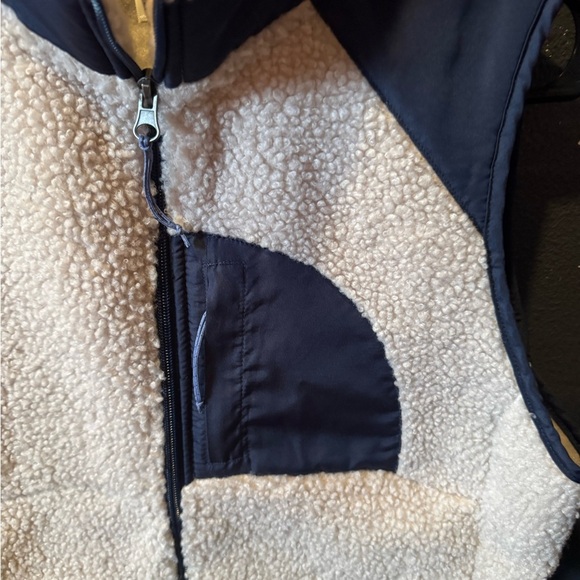 Women’s Avalanche Dark Blue Cresm Sherpa Fleece Vest Size Large - Picture 2 of 4